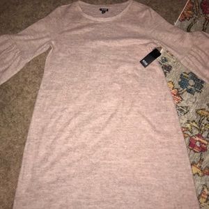 Gorgeous new with tag bell sleeves dress!